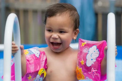 Boia de braço infantil